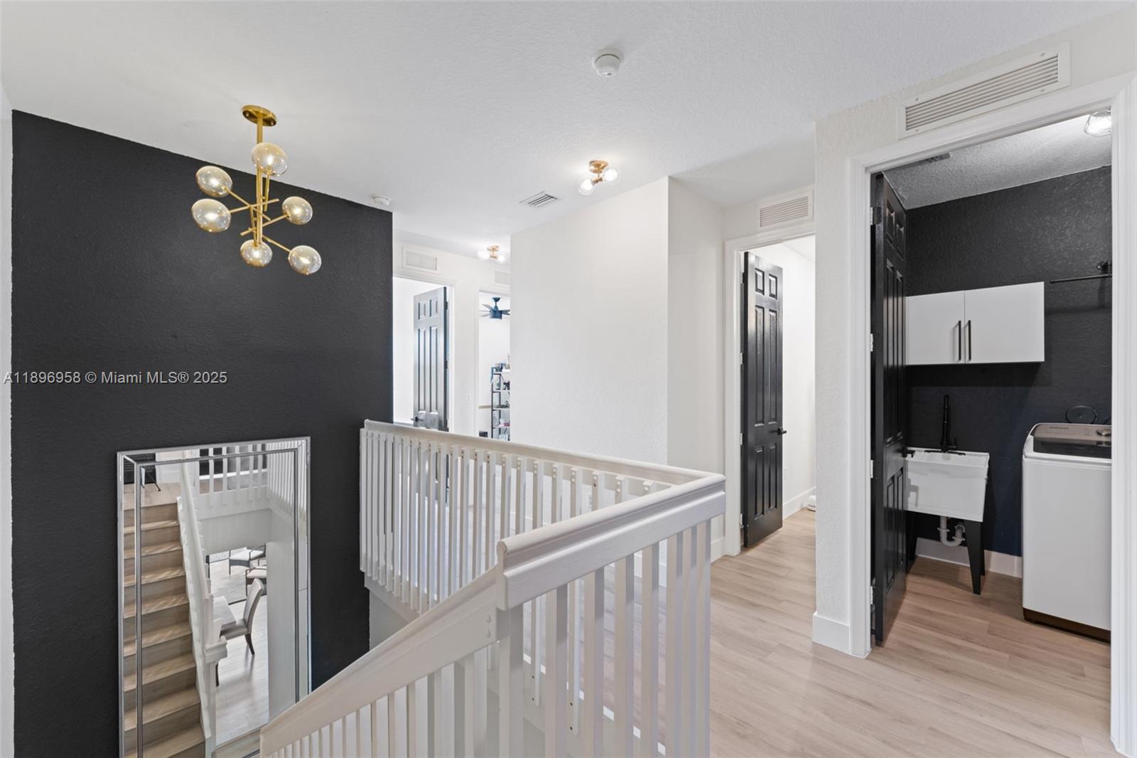 TRELLIS AT BAYSHORE - Residential