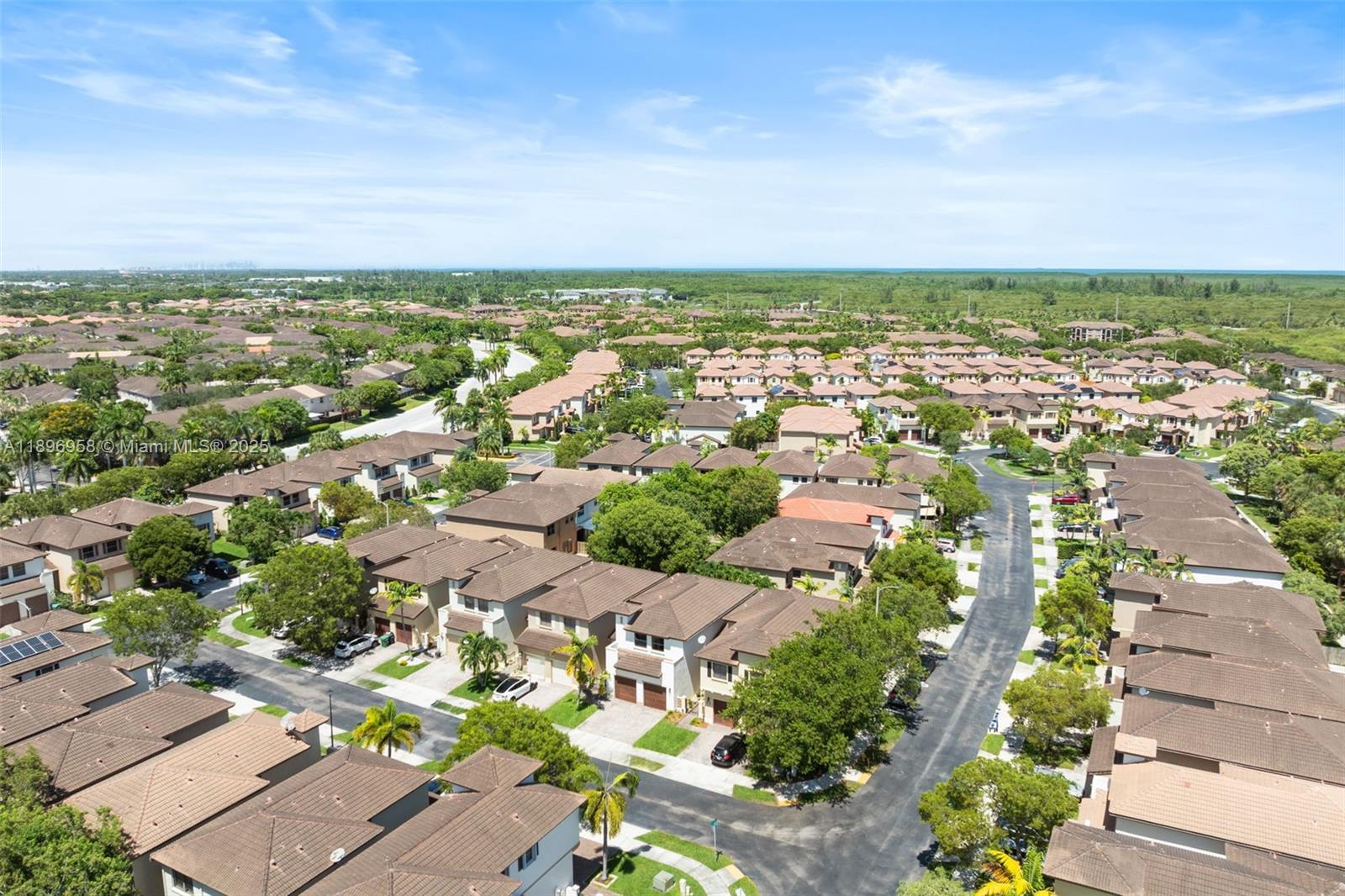 TRELLIS AT BAYSHORE - Residential