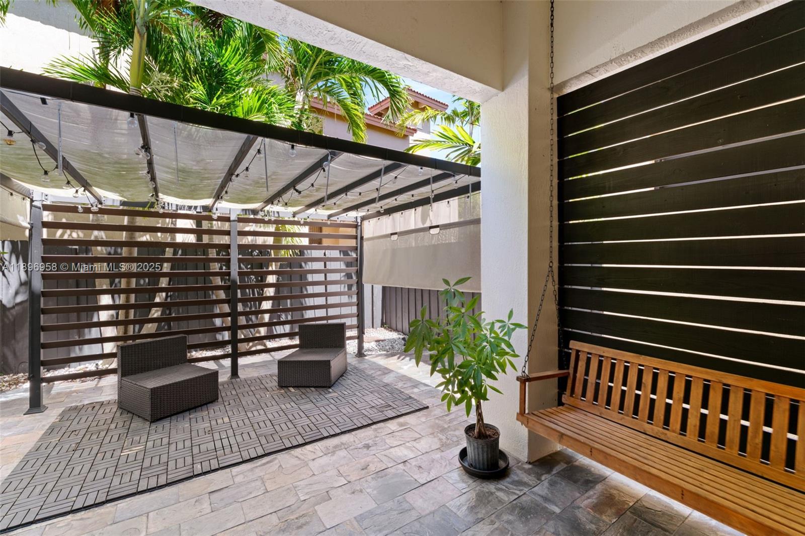 TRELLIS AT BAYSHORE - Residential