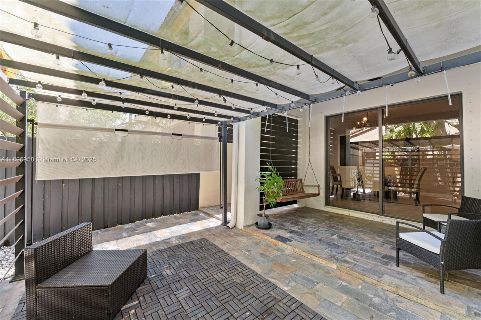 TRELLIS AT BAYSHORE - Residential