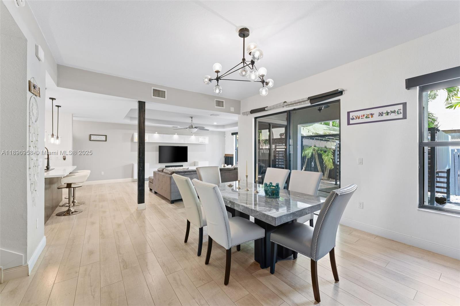 TRELLIS AT BAYSHORE - Residential