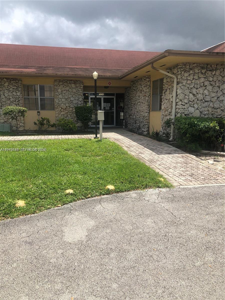 STONEBRIDGE GARDENS SECTI - Residential