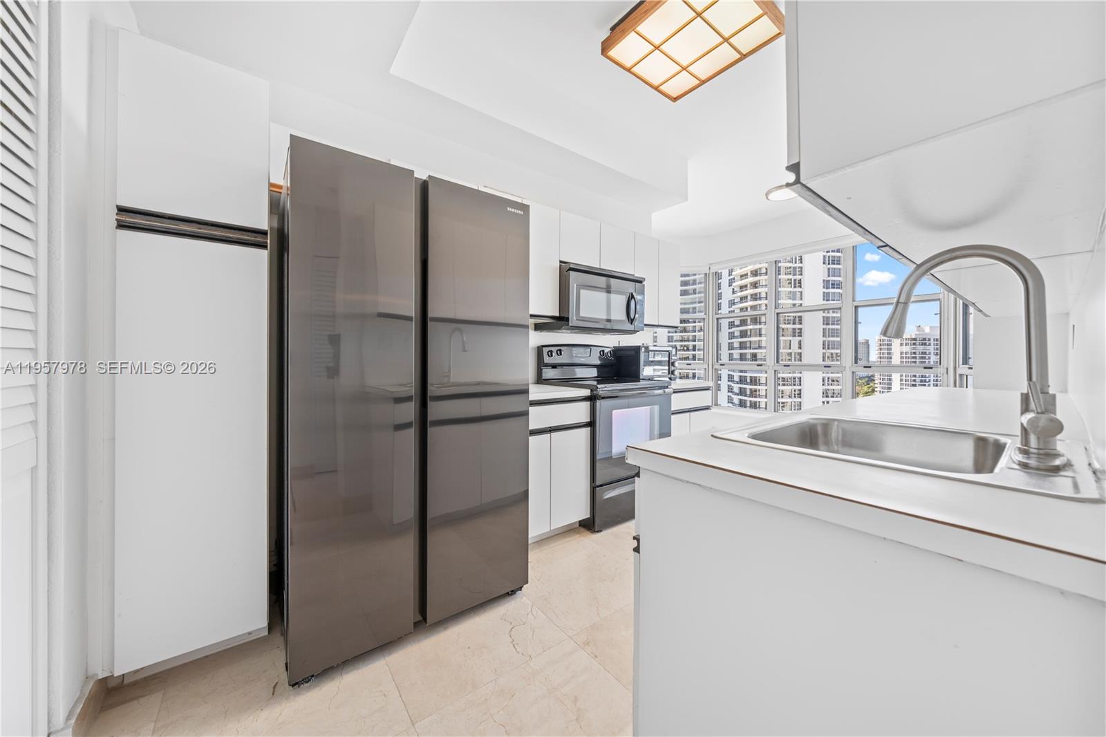 MYSTIC POINTE CONDO NO ON - Residential