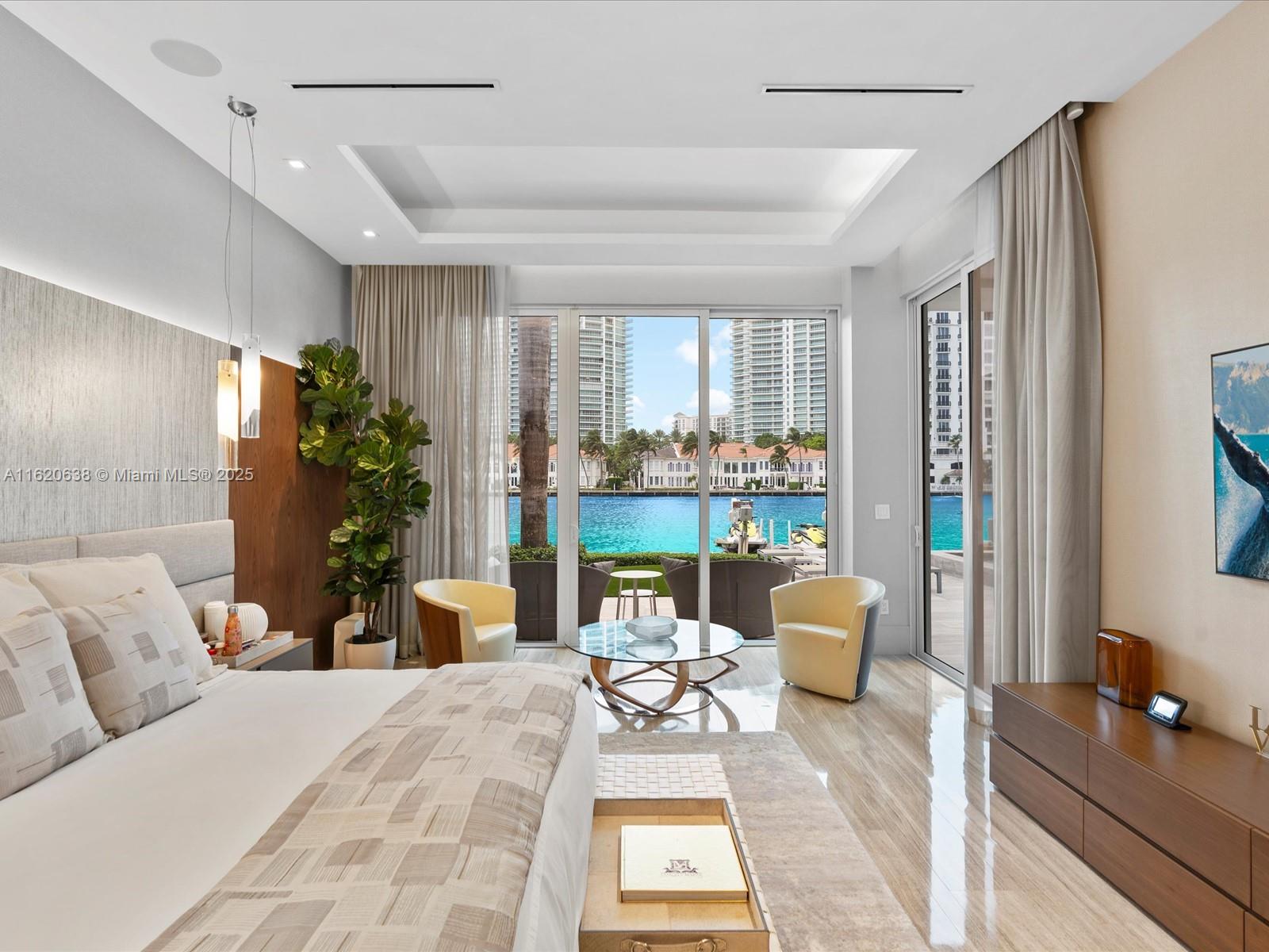 GOLDEN BEACH SEC D - Residential