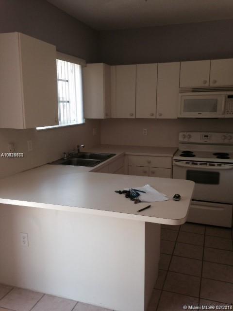 CARIBBEAN ISLES VILLAS CO - Residential