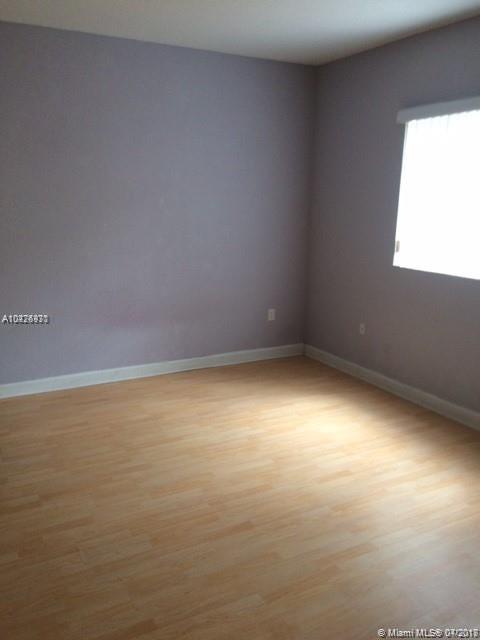 CARIBBEAN ISLES VILLAS CO - Residential