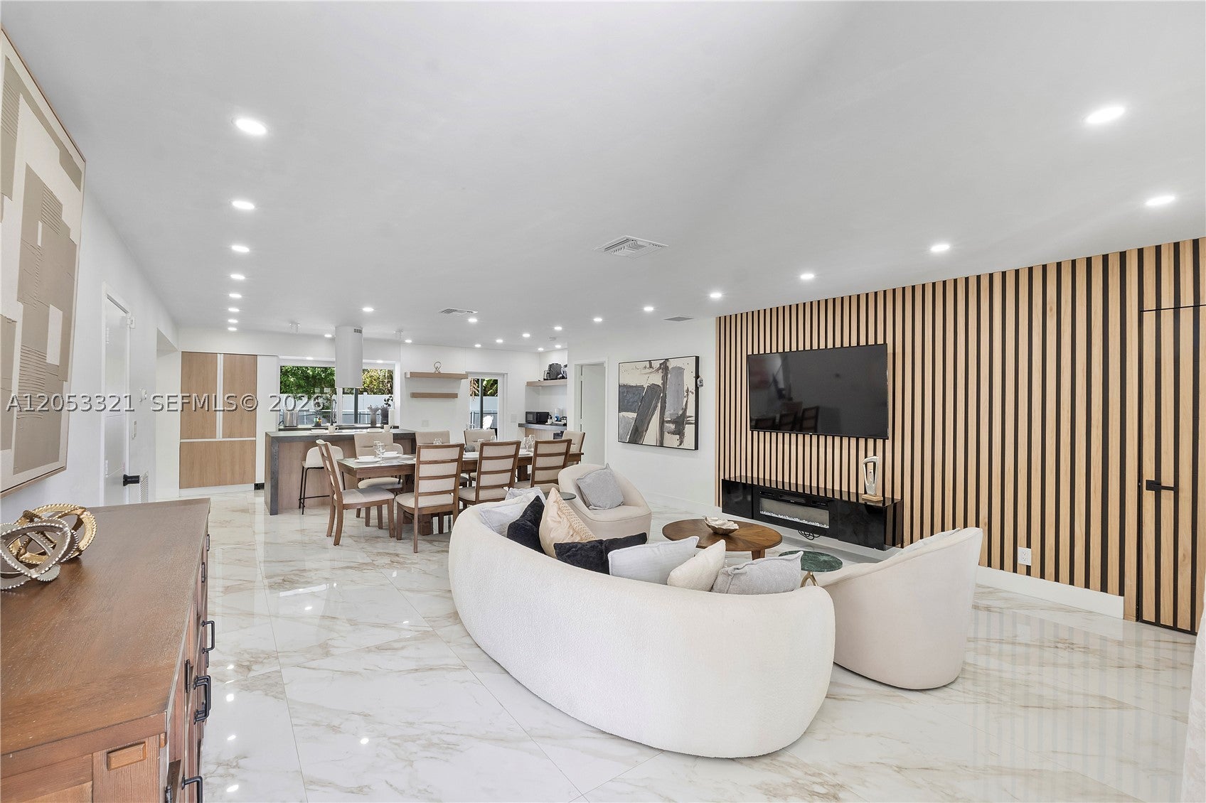 3261 Seaward Dr 3261