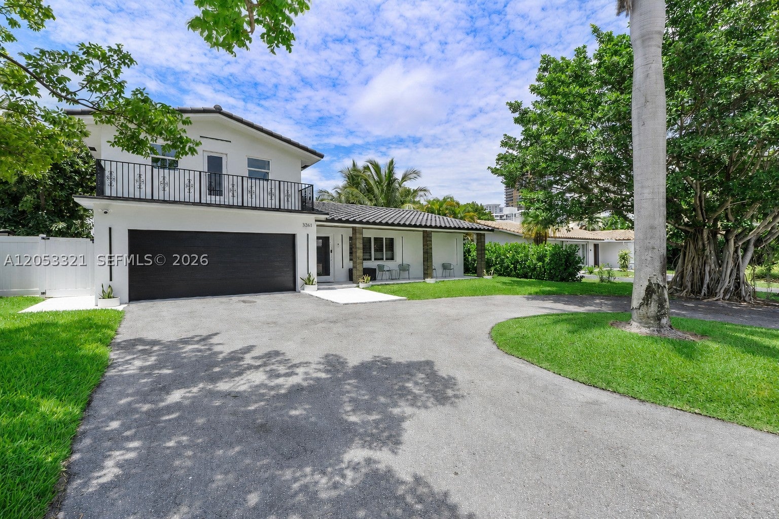 3261 Seaward Dr 3261