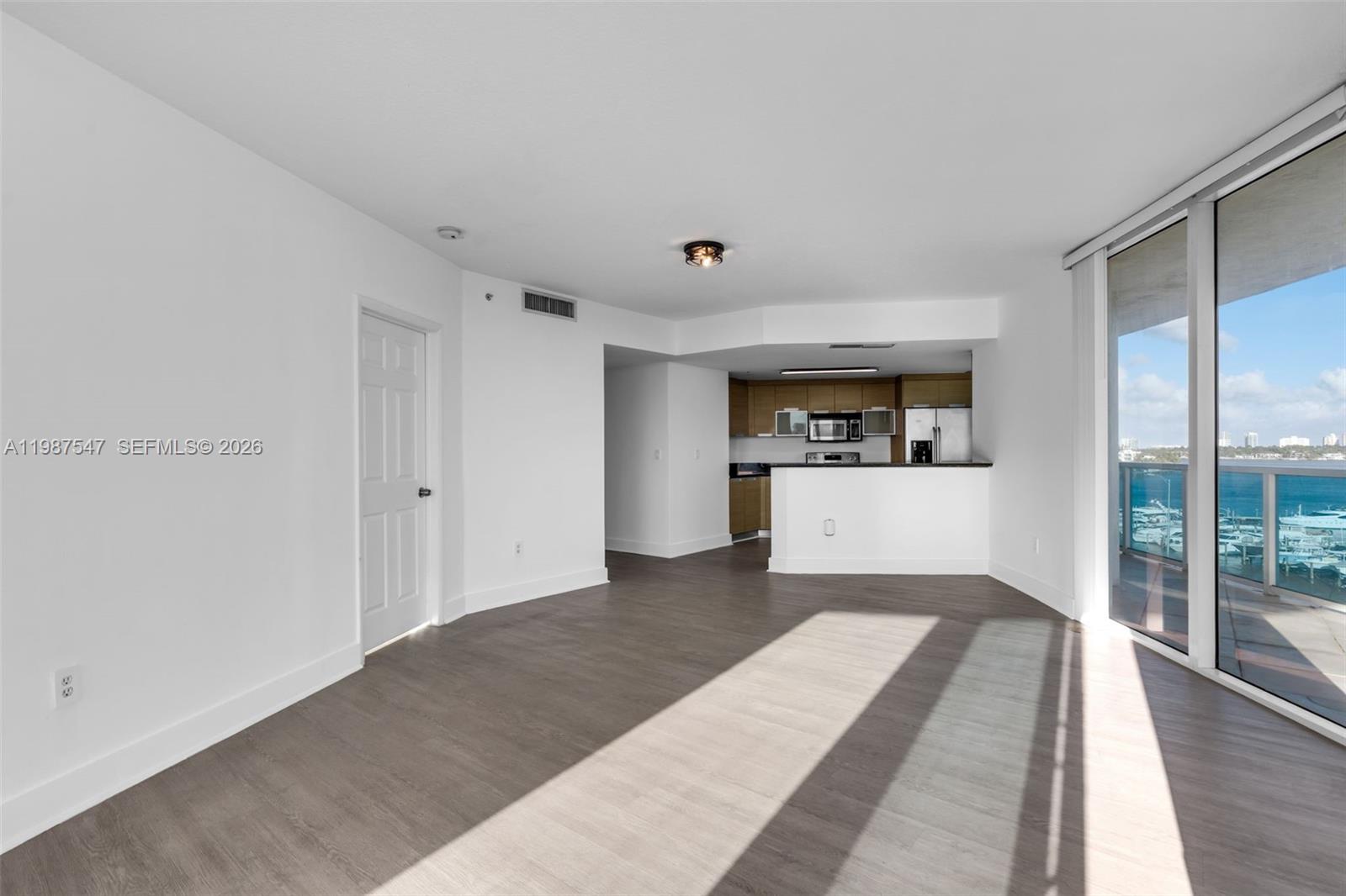 1881 79th St Cswy 705