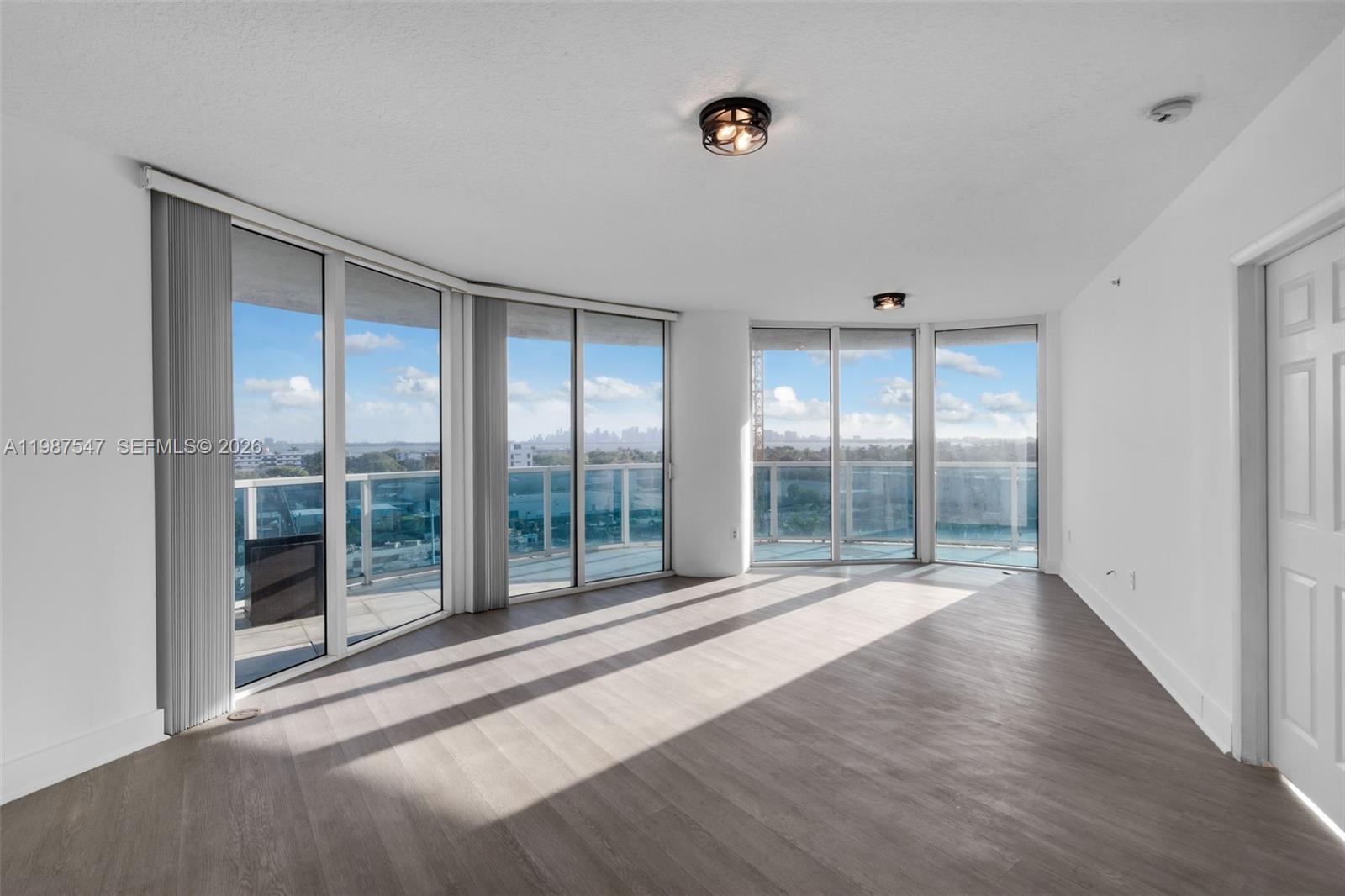 1881 79th St Cswy 705