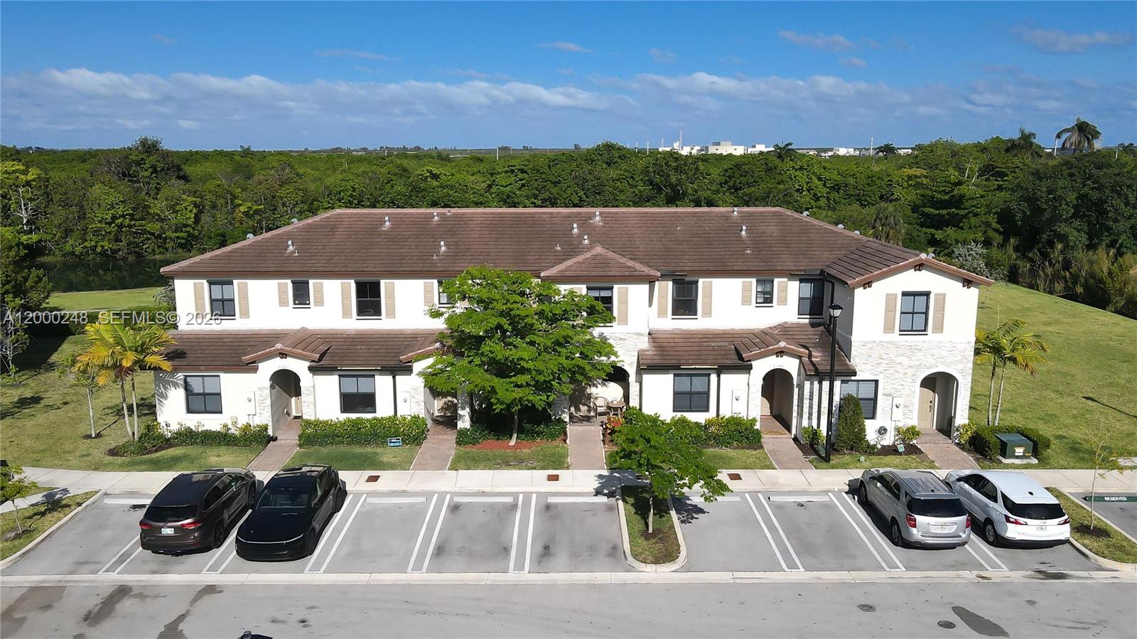 ENCLAVE SOUTH PHASE 2 - Residential