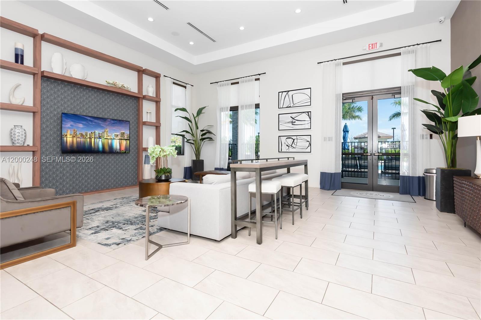 ENCLAVE SOUTH PHASE 2 - Residential