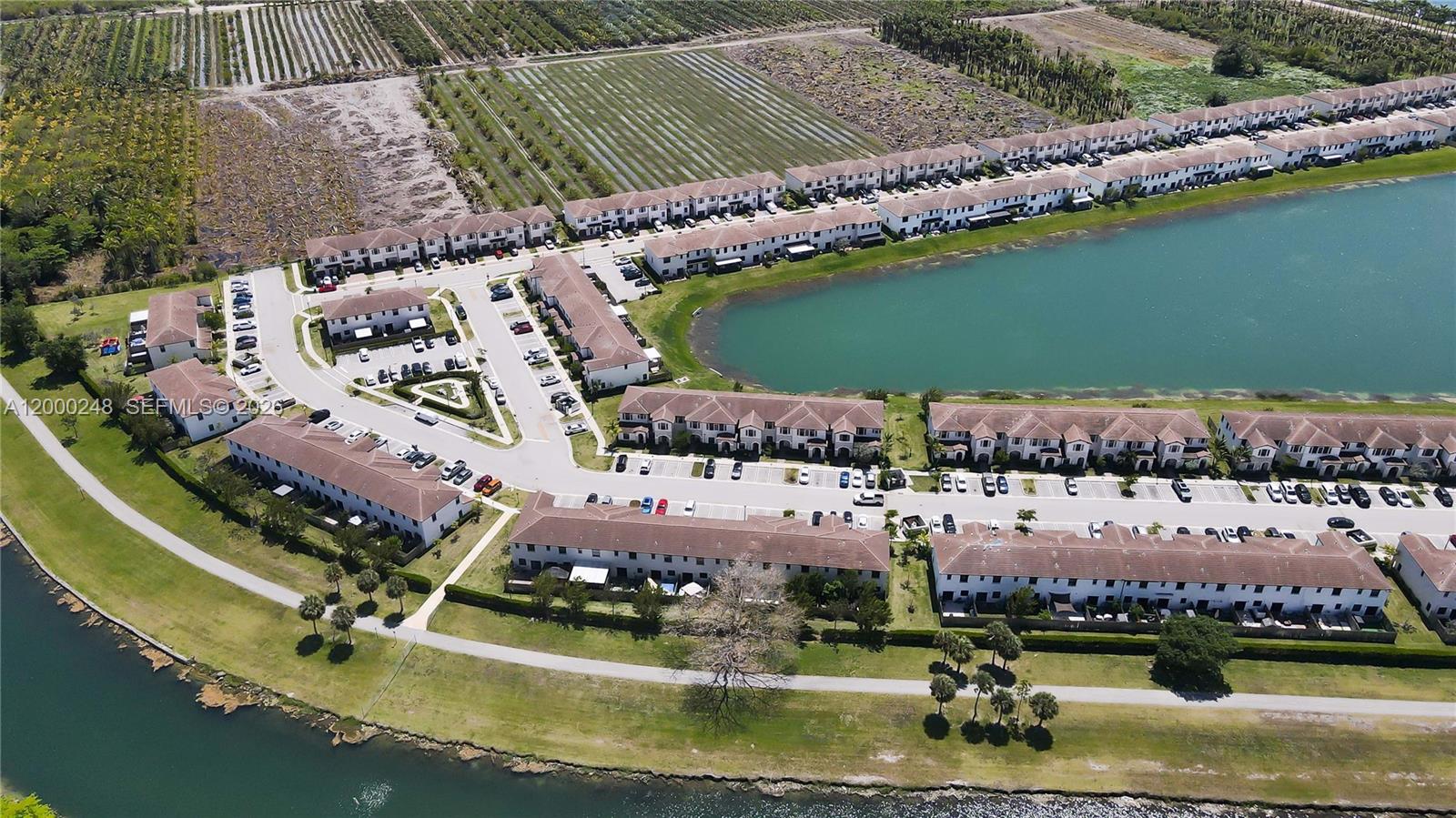 ENCLAVE SOUTH PHASE 2 - Residential