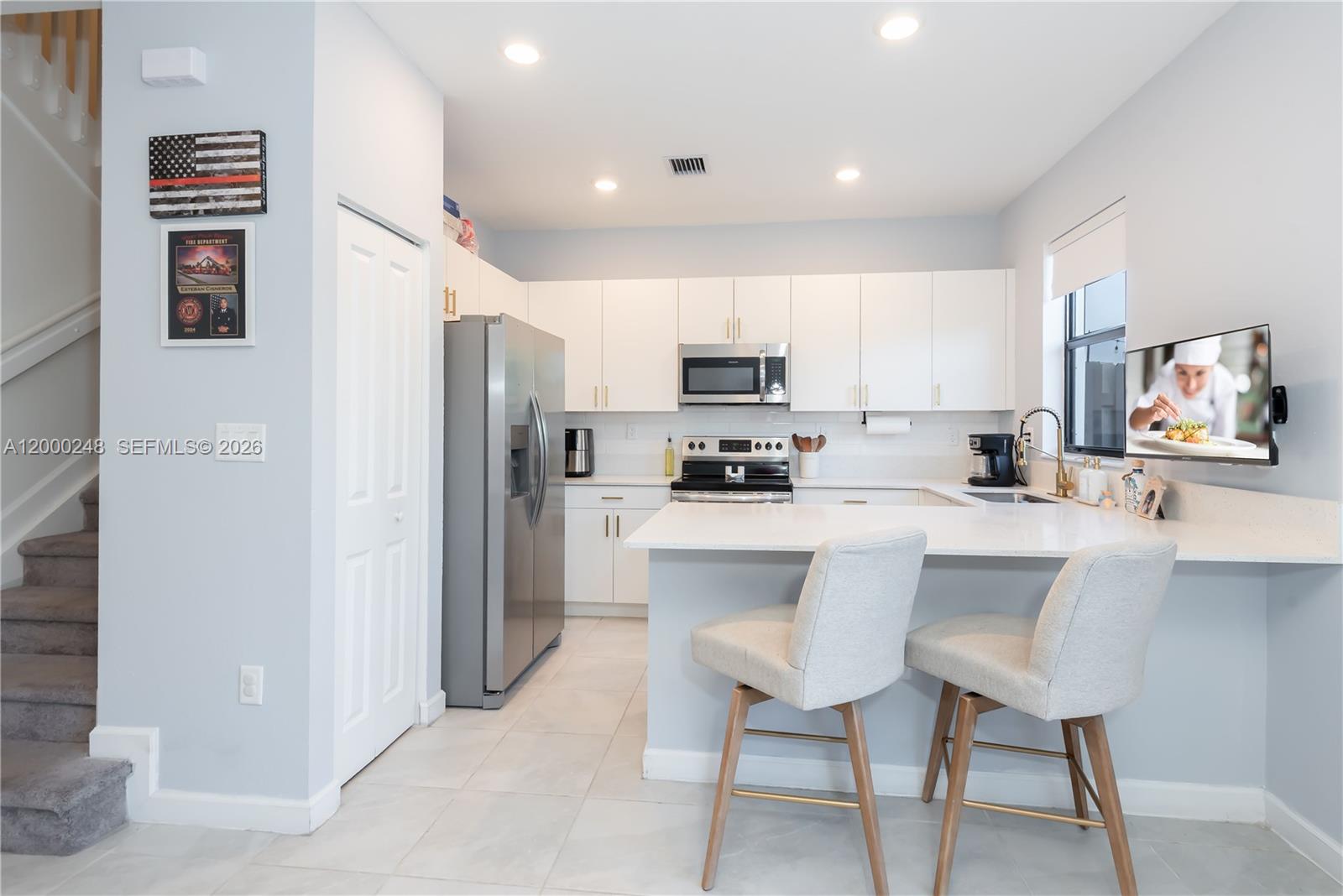 ENCLAVE SOUTH PHASE 2 - Residential