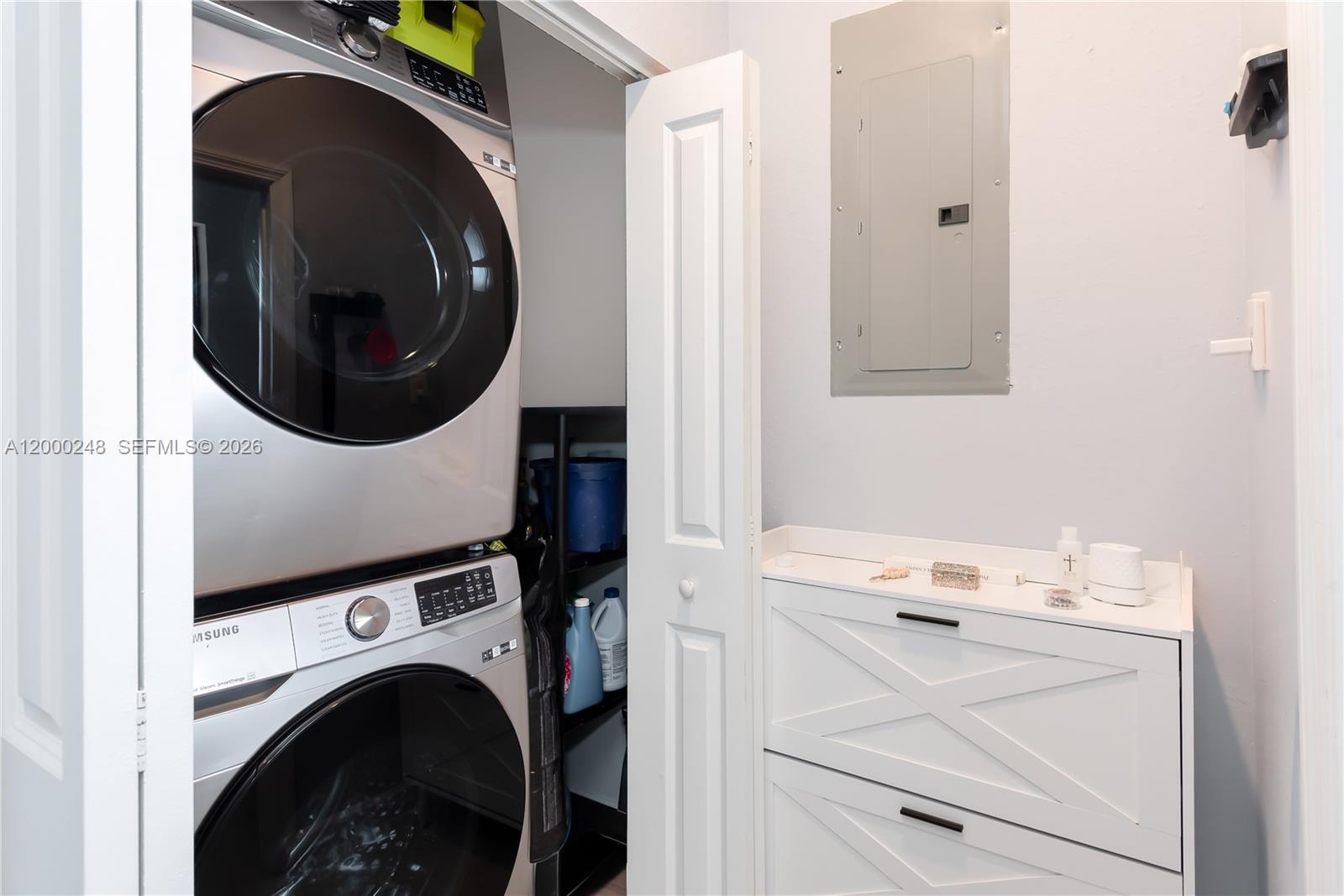 ENCLAVE SOUTH PHASE 2 - Residential