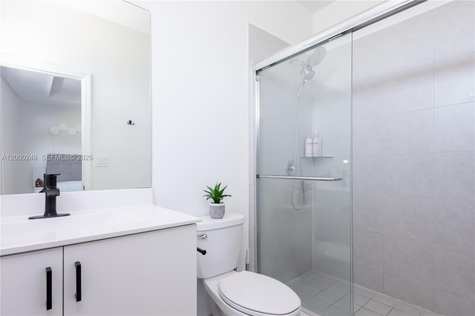 ENCLAVE SOUTH PHASE 2 - Residential