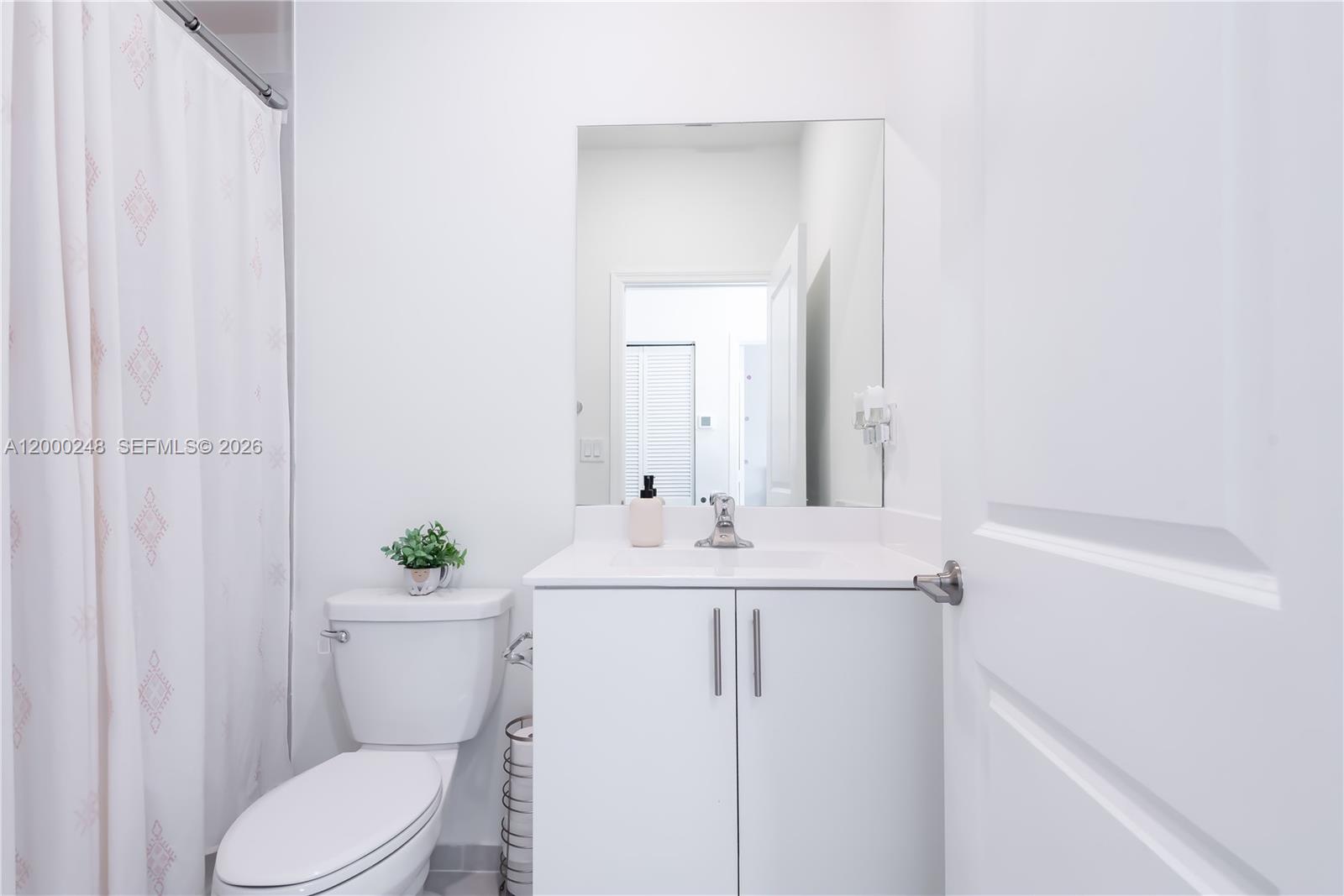 ENCLAVE SOUTH PHASE 2 - Residential