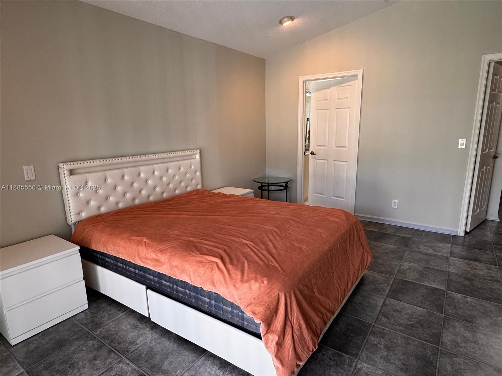 JONES PAR D - Residential