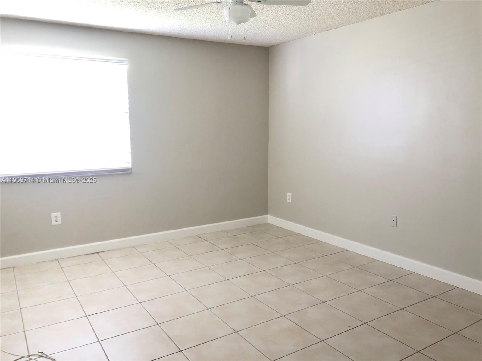 THE GREENS AT DORAL CONDO - Residential Lease