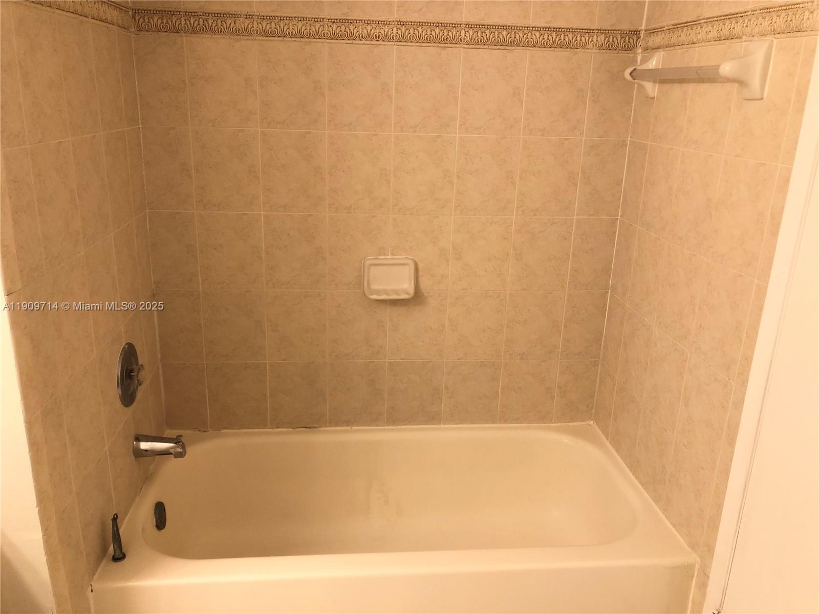 THE GREENS AT DORAL CONDO - Residential Lease