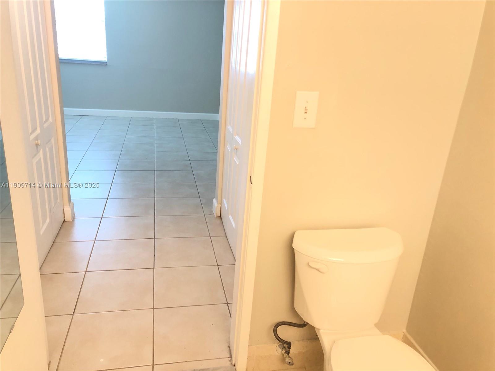 THE GREENS AT DORAL CONDO - Residential Lease