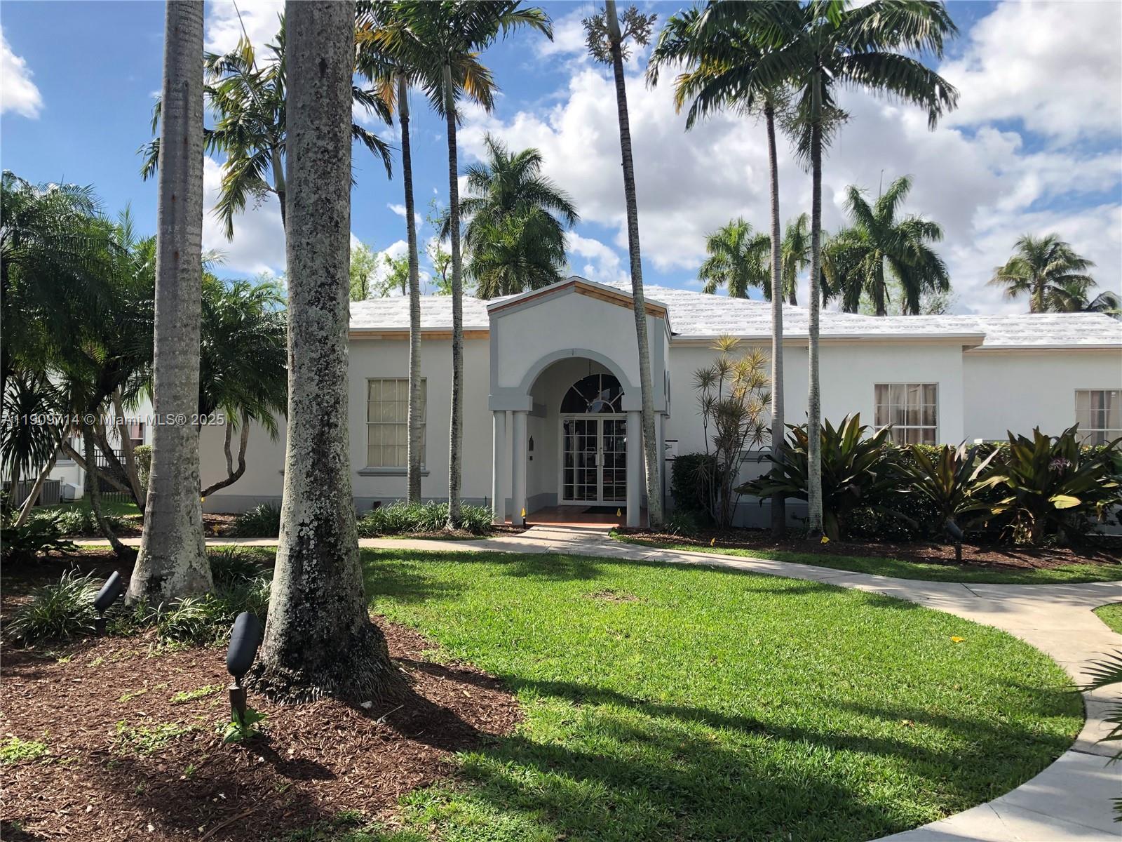 THE GREENS AT DORAL CONDO - Residential Lease