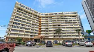 1825 S Ocean Dr 707