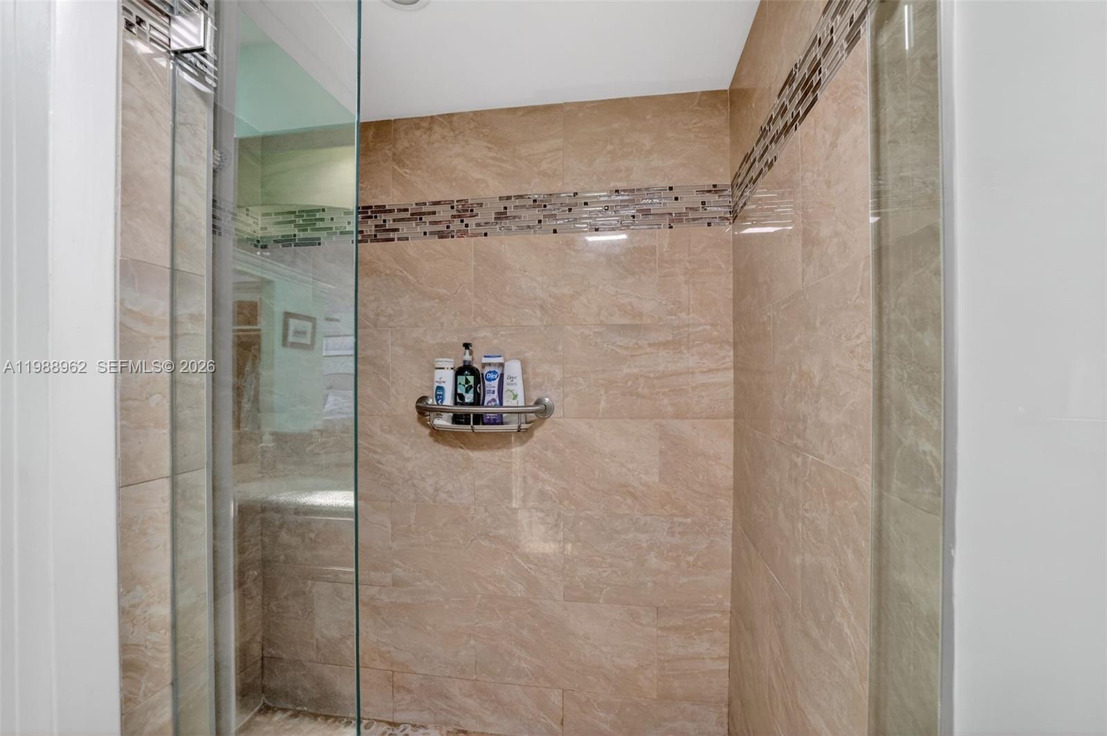 NOBEL POINT CONDO - Residential