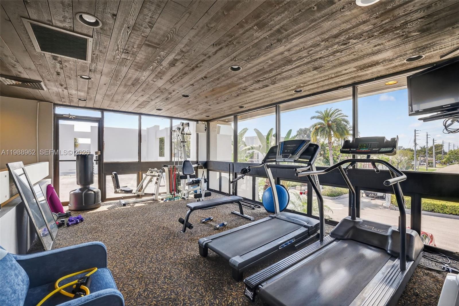 NOBEL POINT CONDO - Residential
