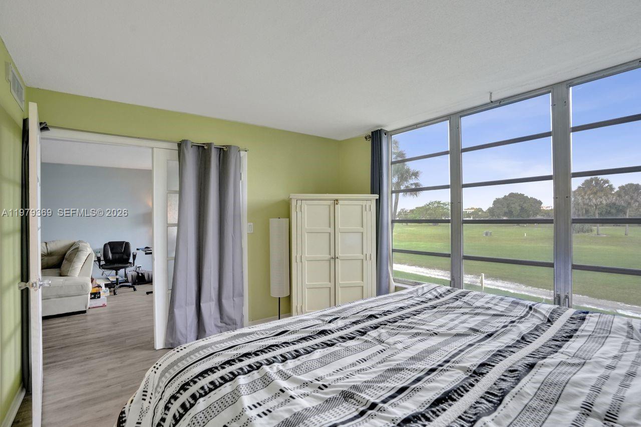 NO 14 PALM-AIRE COUNTRY C - Residential