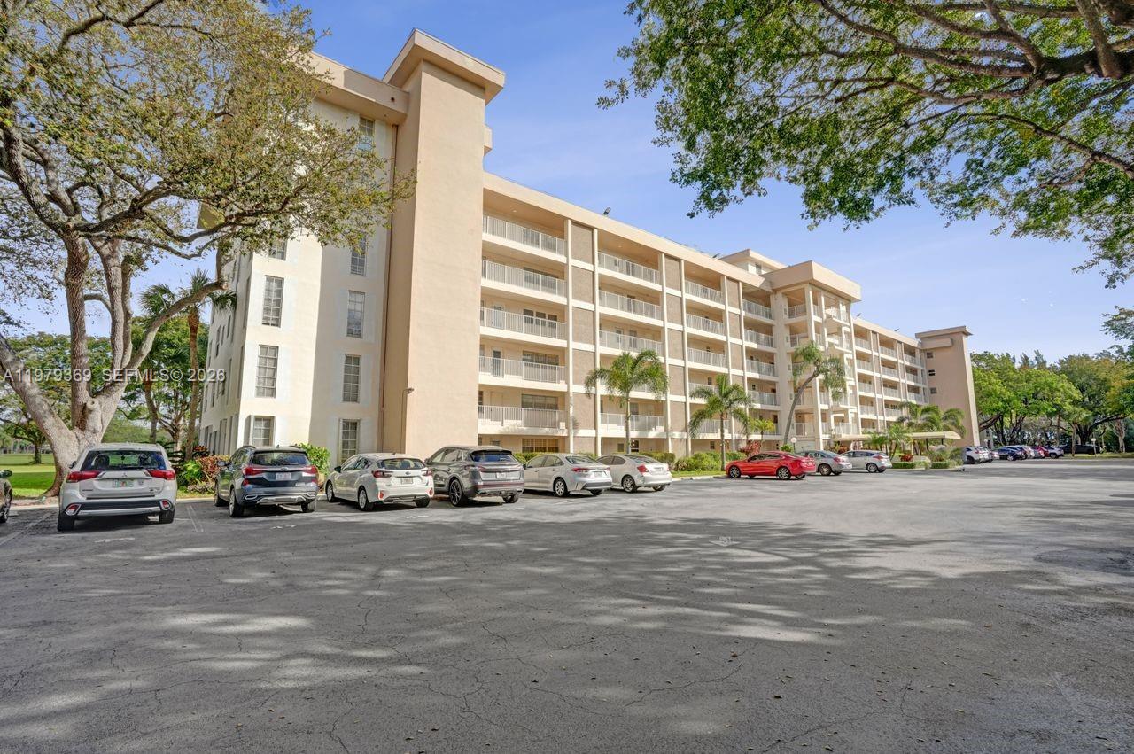 NO 14 PALM-AIRE COUNTRY C - Residential