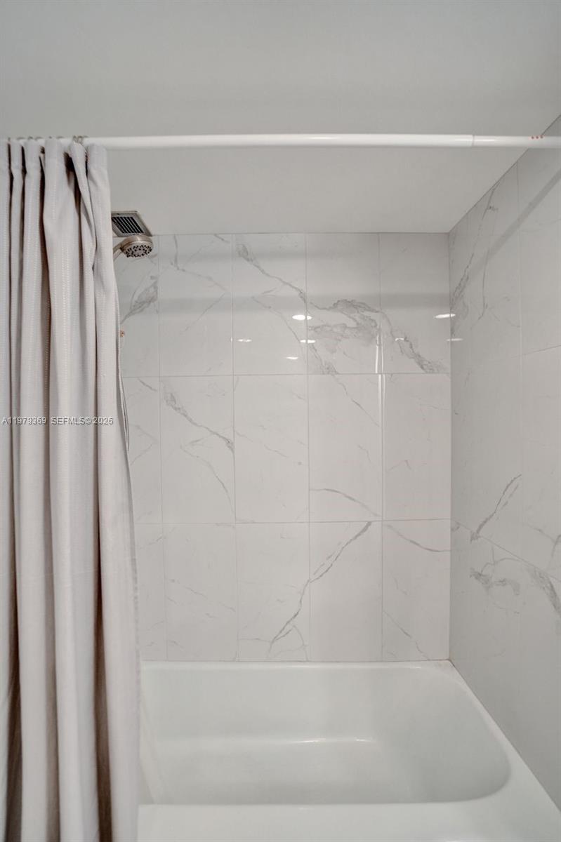 NO 14 PALM-AIRE COUNTRY C - Residential