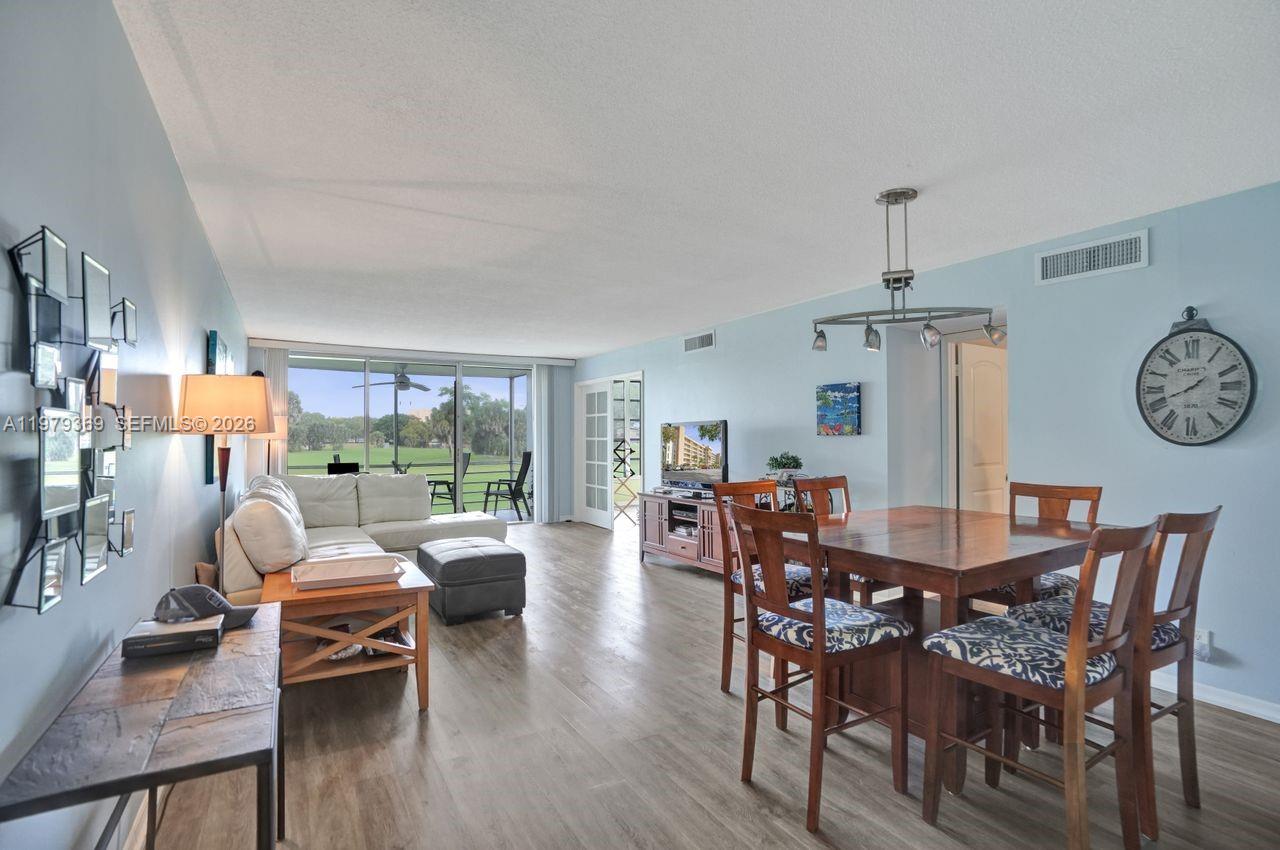 NO 14 PALM-AIRE COUNTRY C - Residential