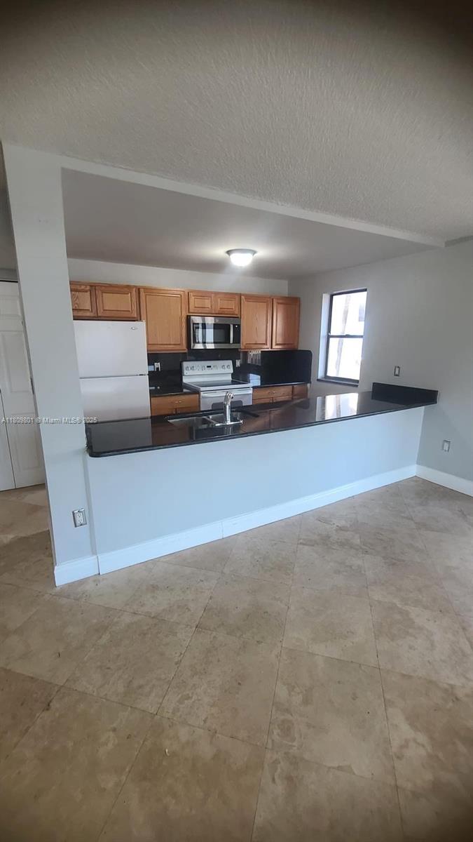 16220 NW 2nd Ave 213
