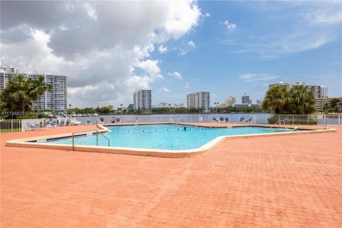 A home in Aventura