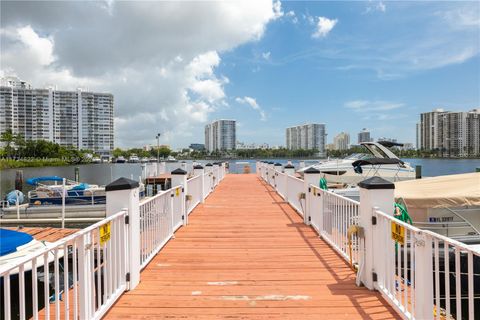 A home in Aventura