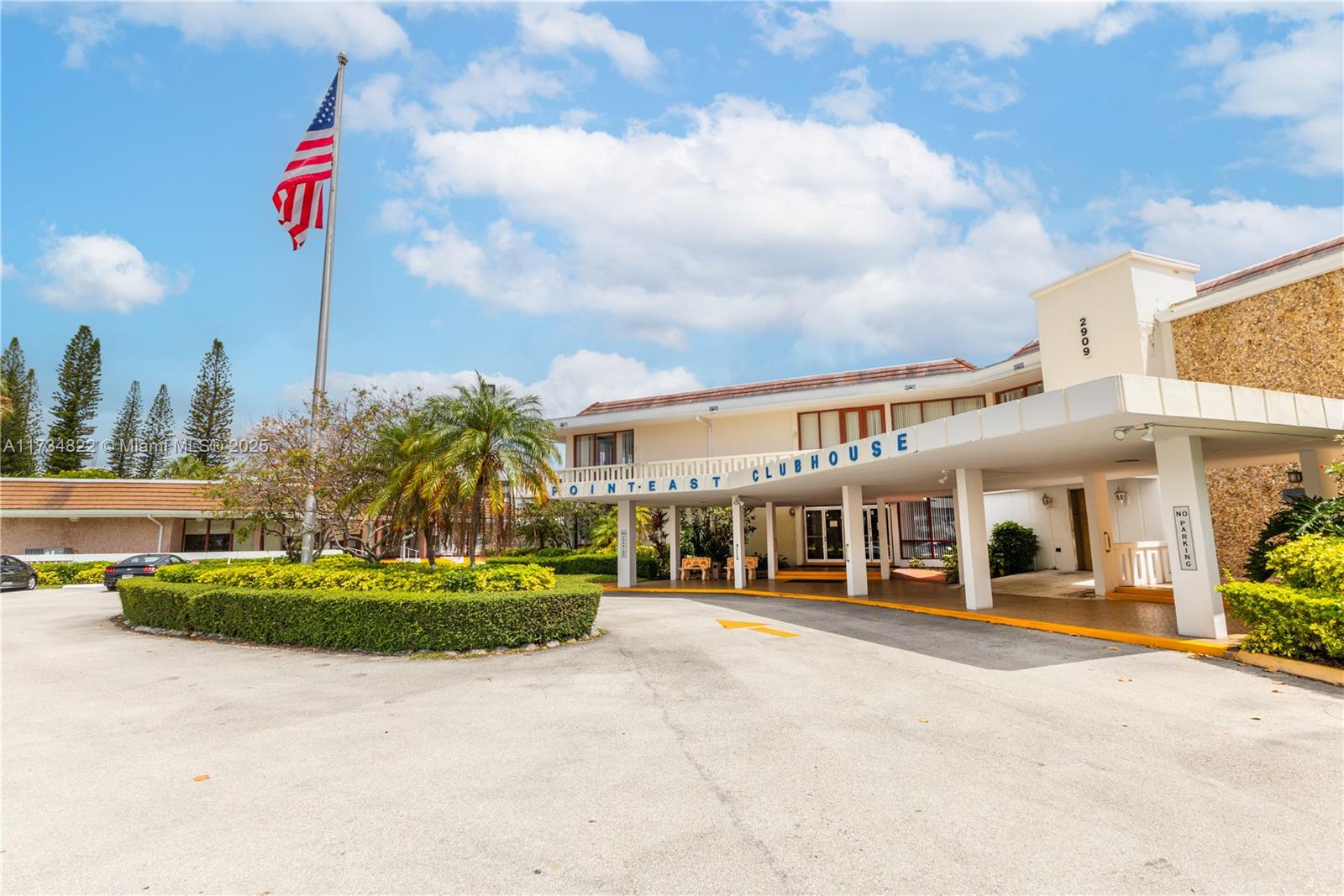 POINT EAST ONE CONDO-BLDG - Residential