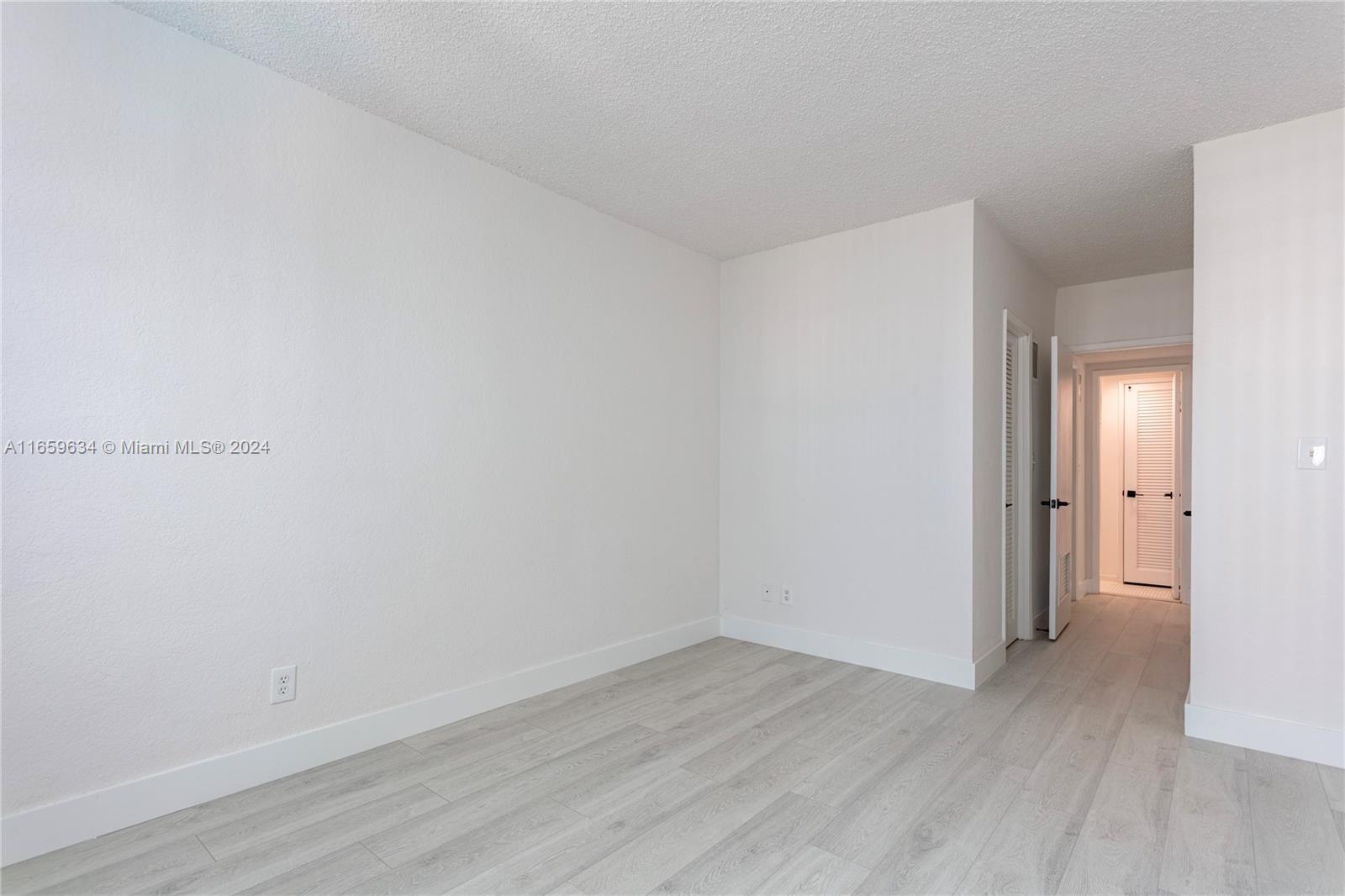 OCEANVIEW BUILDING A COND - Residential
