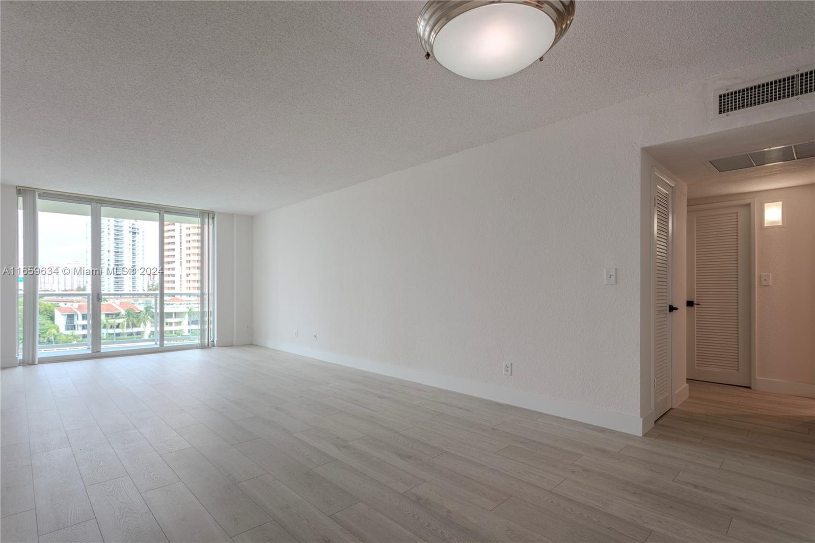 OCEANVIEW BUILDING A COND - Residential