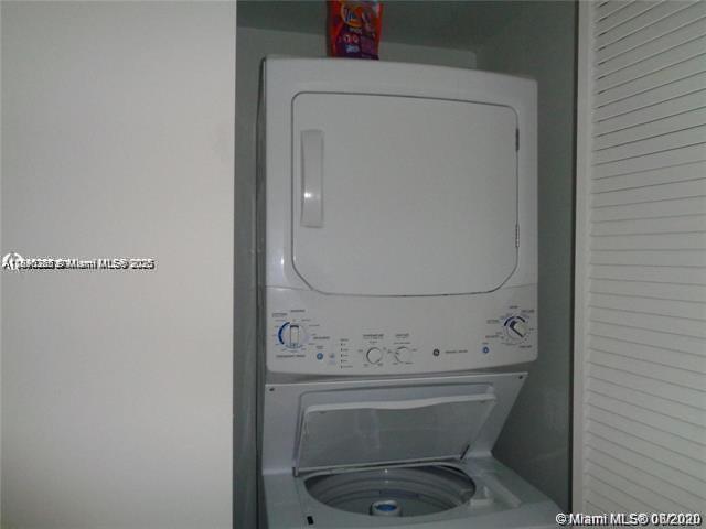 BEACHWALK CONDOMINIUM - Residential Lease