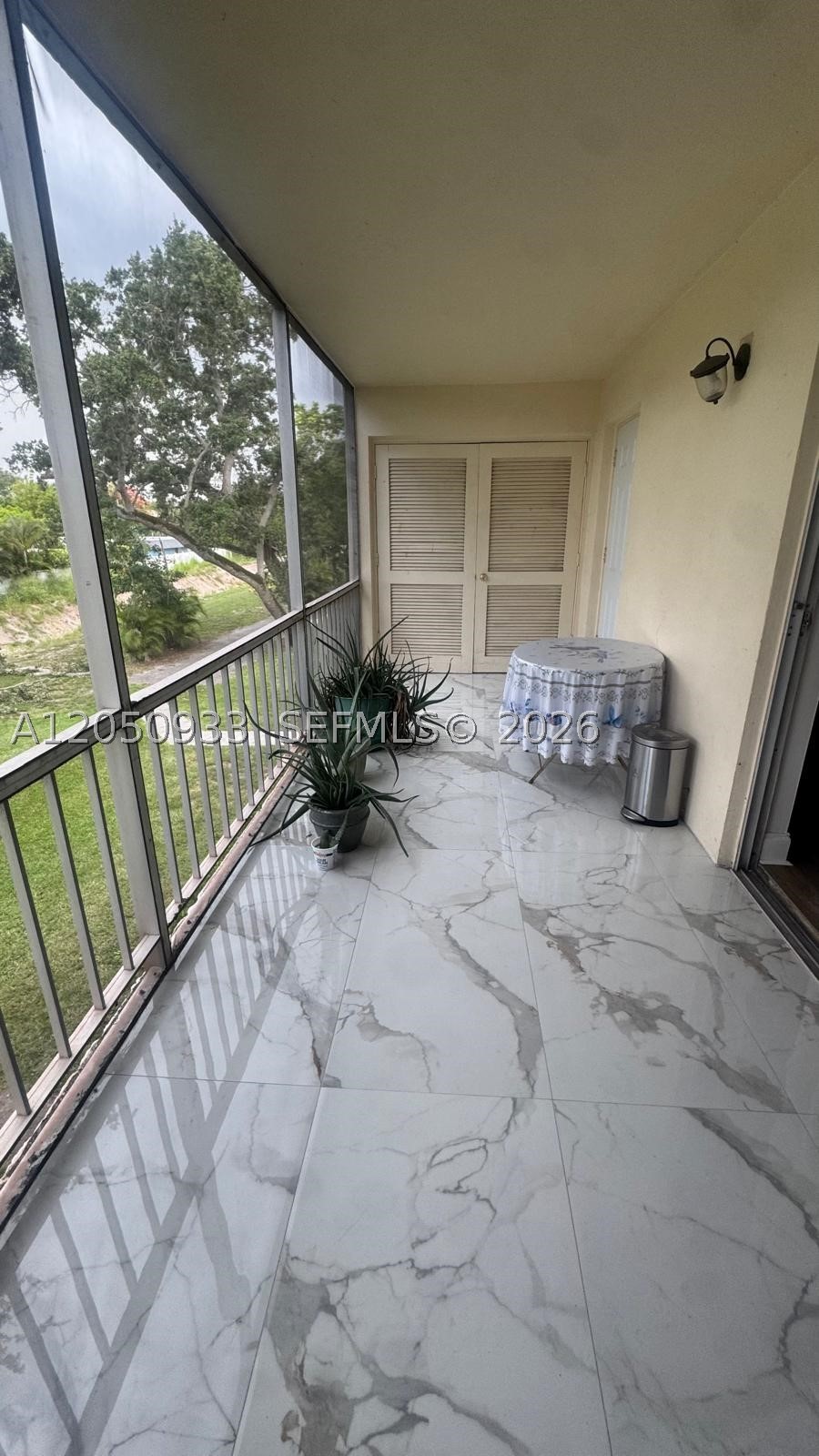 636 NW 13th St 0230