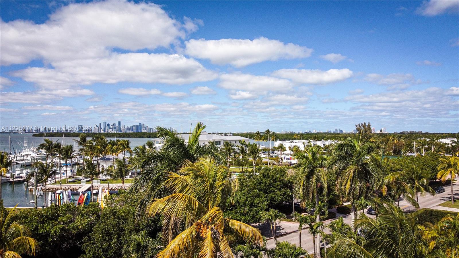 TROPICAL ISLE HOMES SUB 4 - Residential