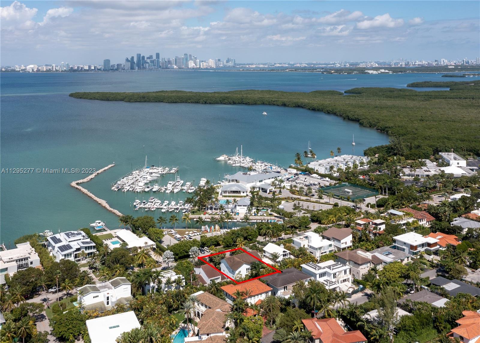 TROPICAL ISLE HOMES SUB 4 - Residential