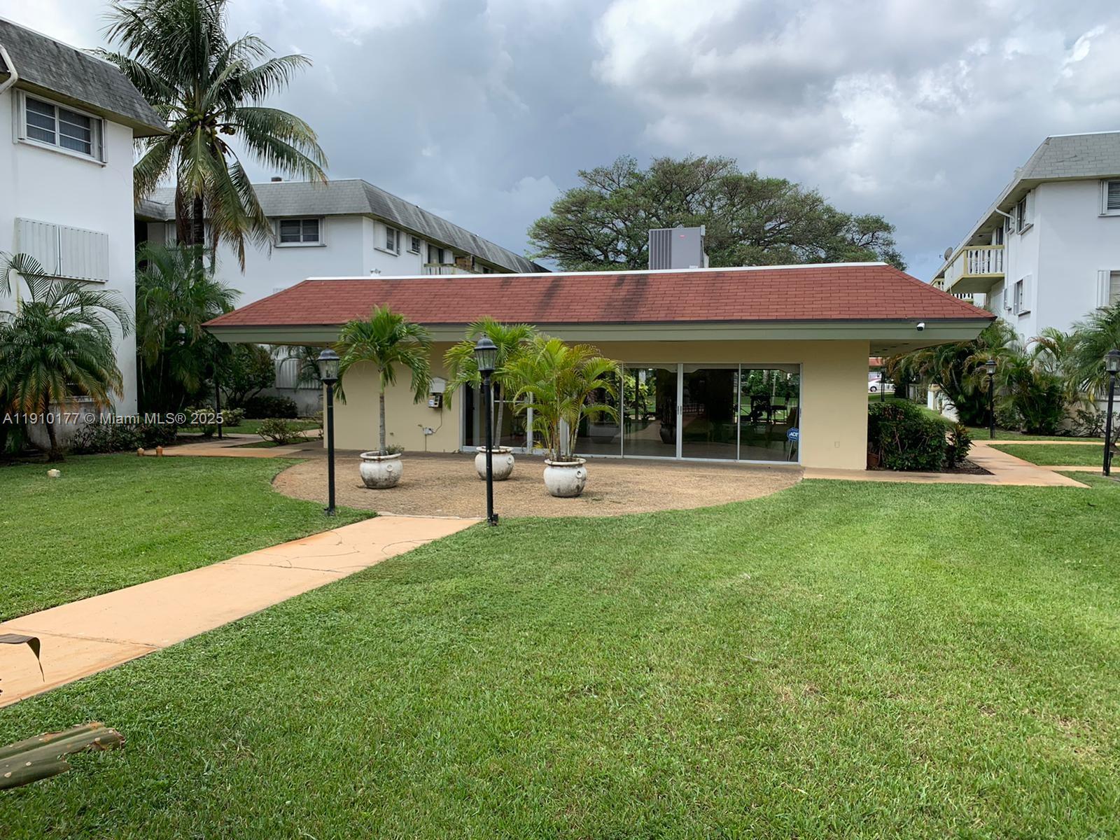 OLA CONDO - Residential Lease