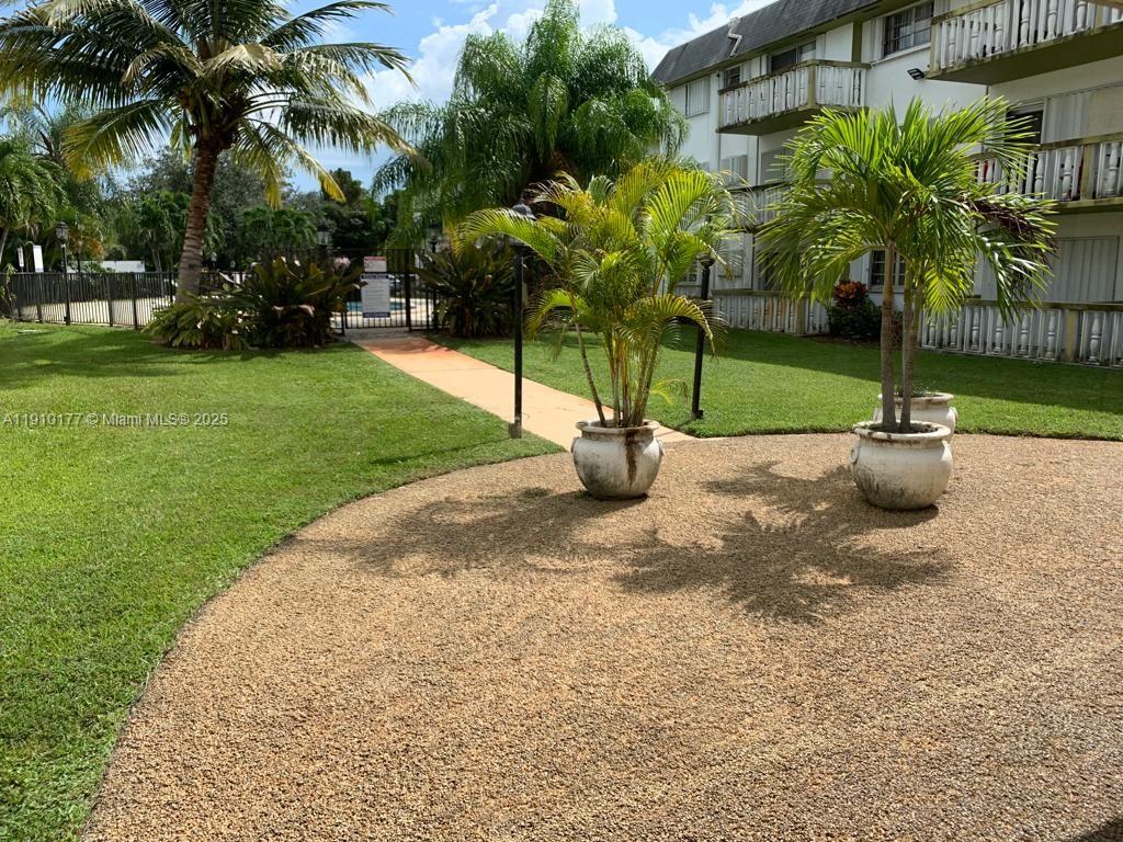 OLA CONDO - Residential Lease