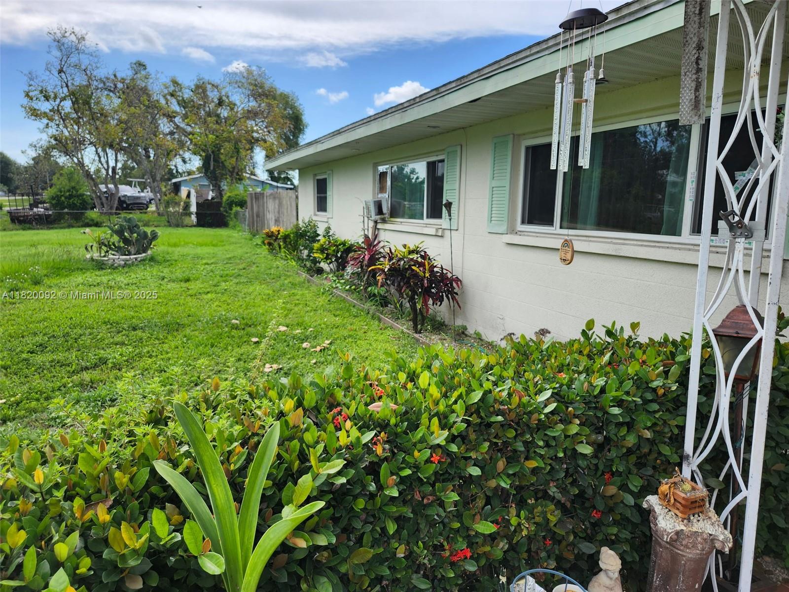 PALM VIEW HEIGHTS - Residential