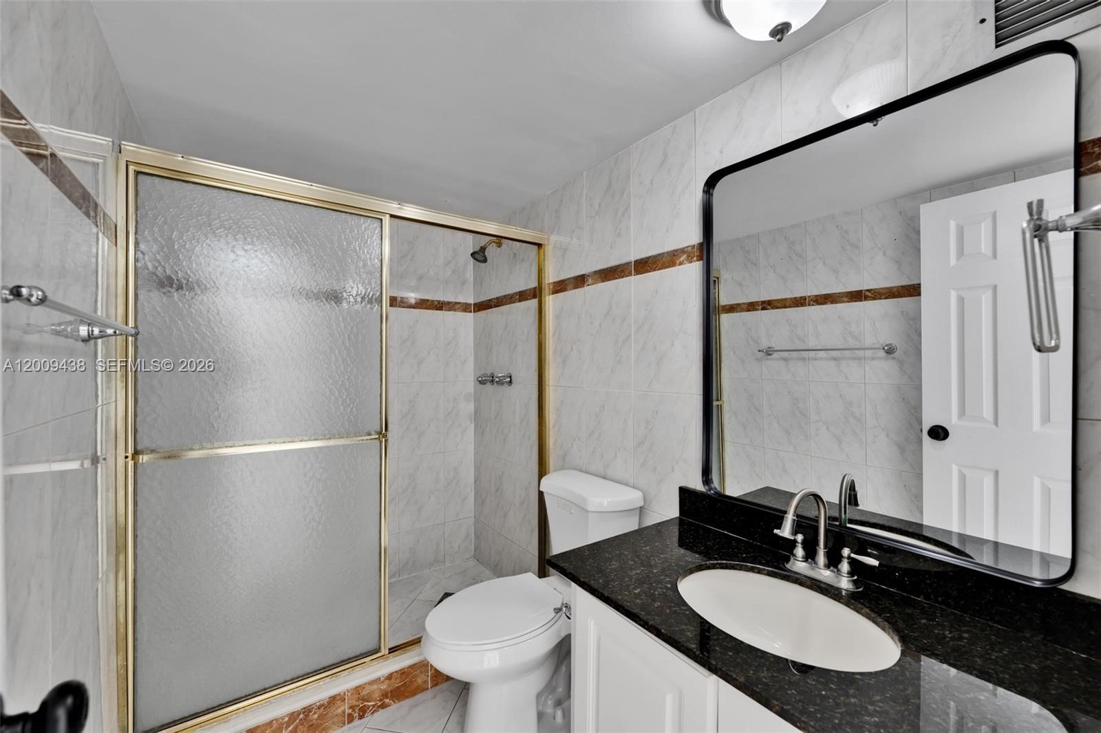 PLAZA TOWERS NORTH CONDO - Residential