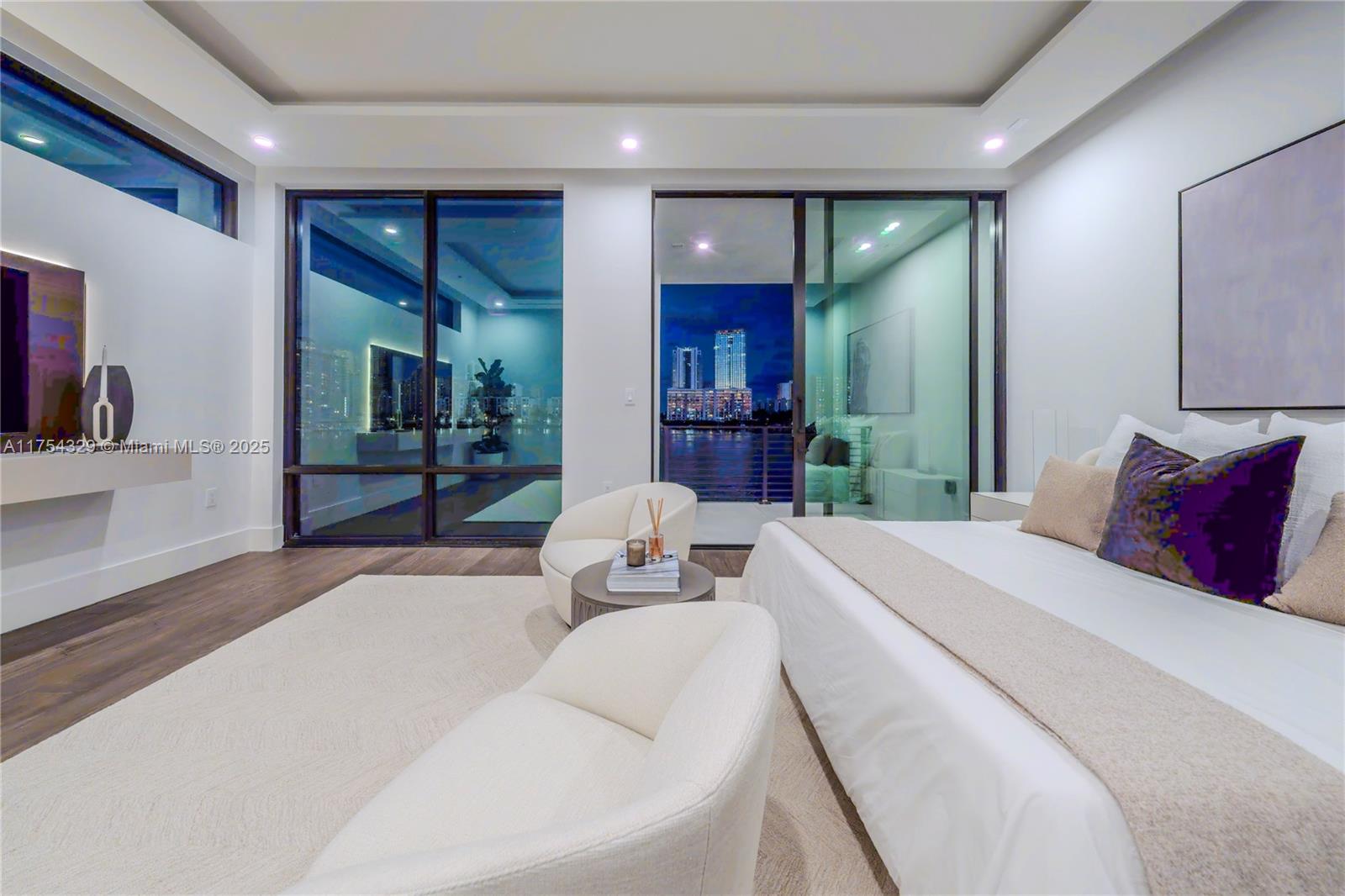 EASTERN SHORES - Residential