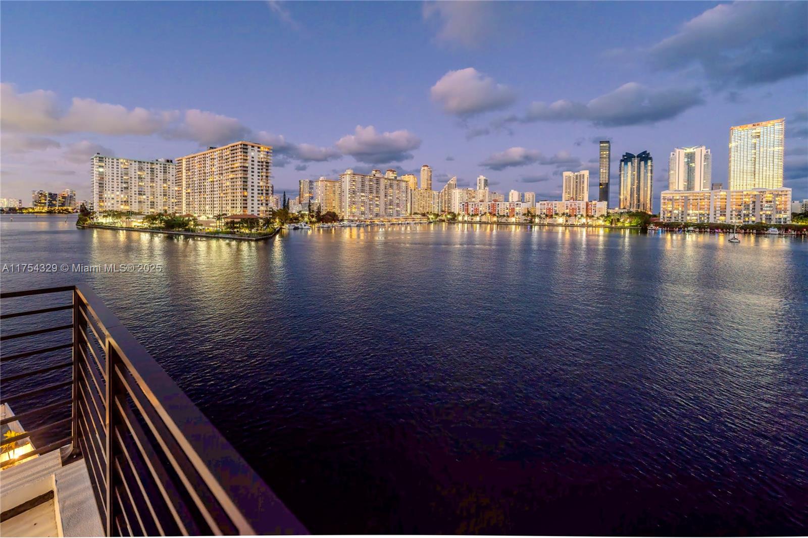 EASTERN SHORES - Residential