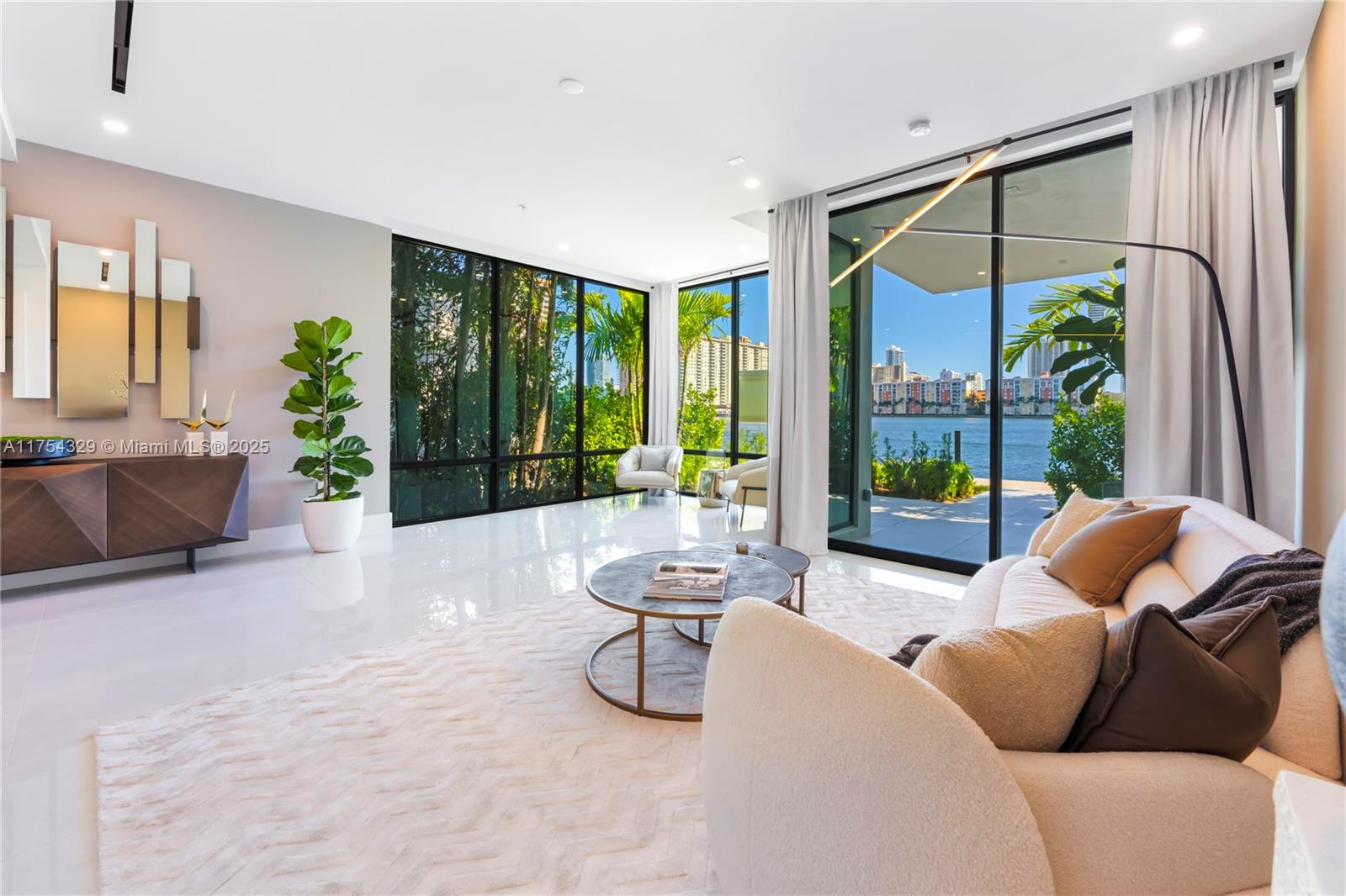 EASTERN SHORES - Residential